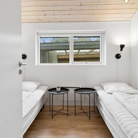 Lio - 200m From The Sea By Interhome