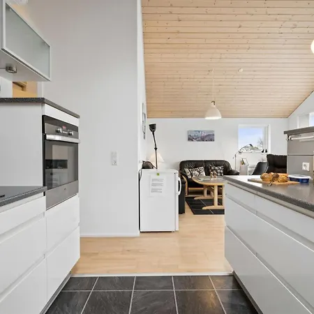 Lio - 200m From The Sea By Interhome * Binderup Strand