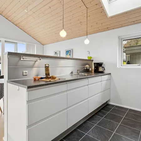 Semesterbostad Lio - 200m From The Sea By Interhome Binderup Strand